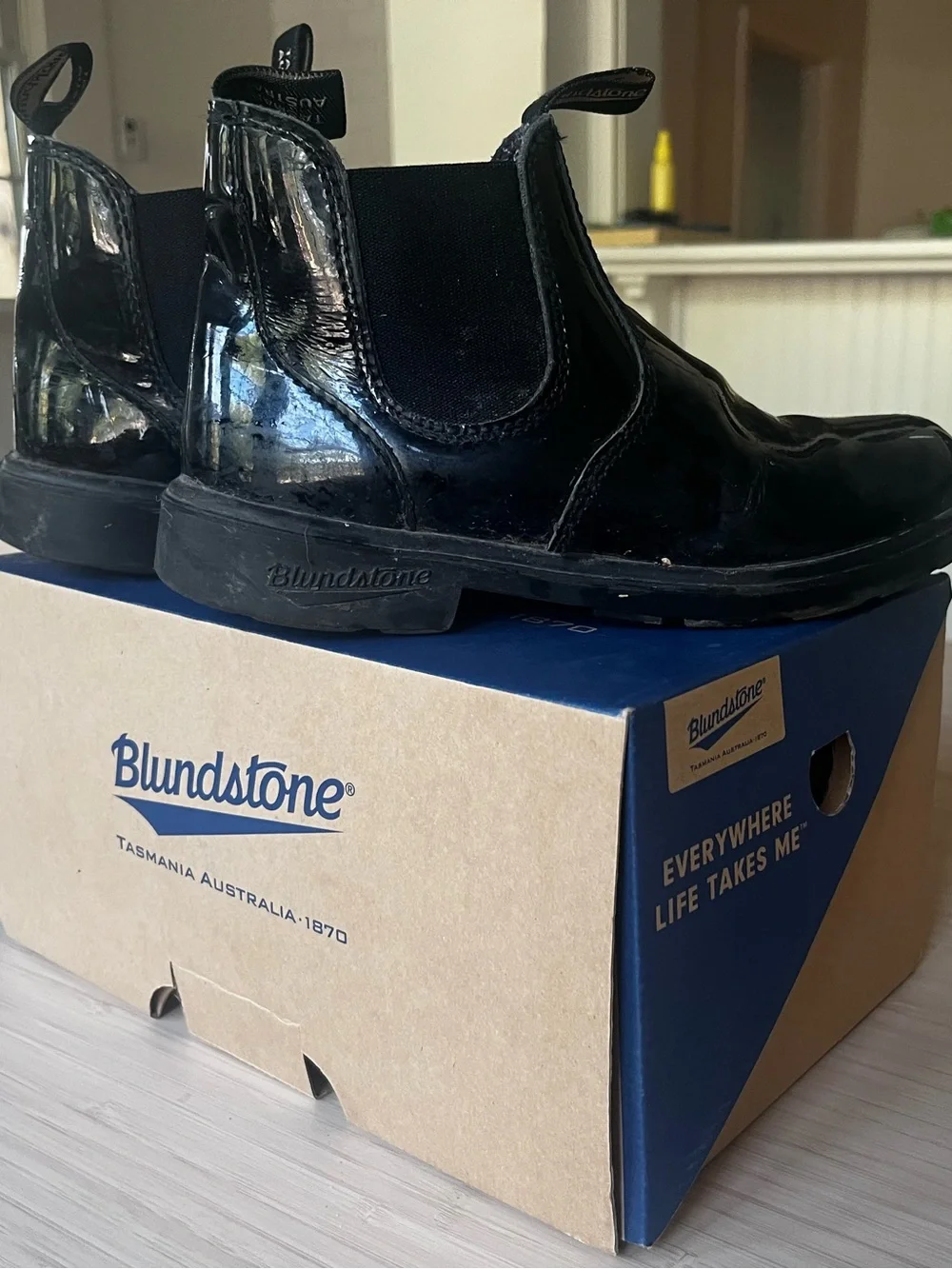 Blundstone Kids Black Patent Elastic-Sided Boot